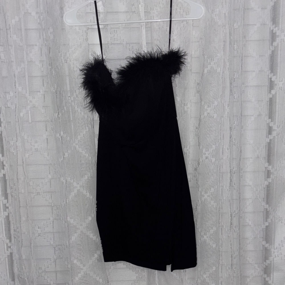 Forever 21 Black Feather Strapless Dress